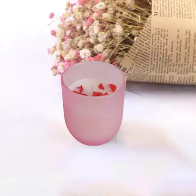 illatos gyertya rózsaszín üvegben