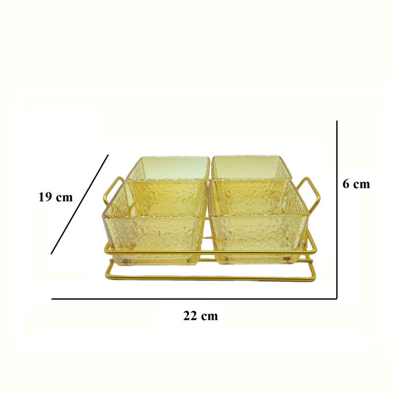 Arany színű üveg tálalóedény - 4 részes