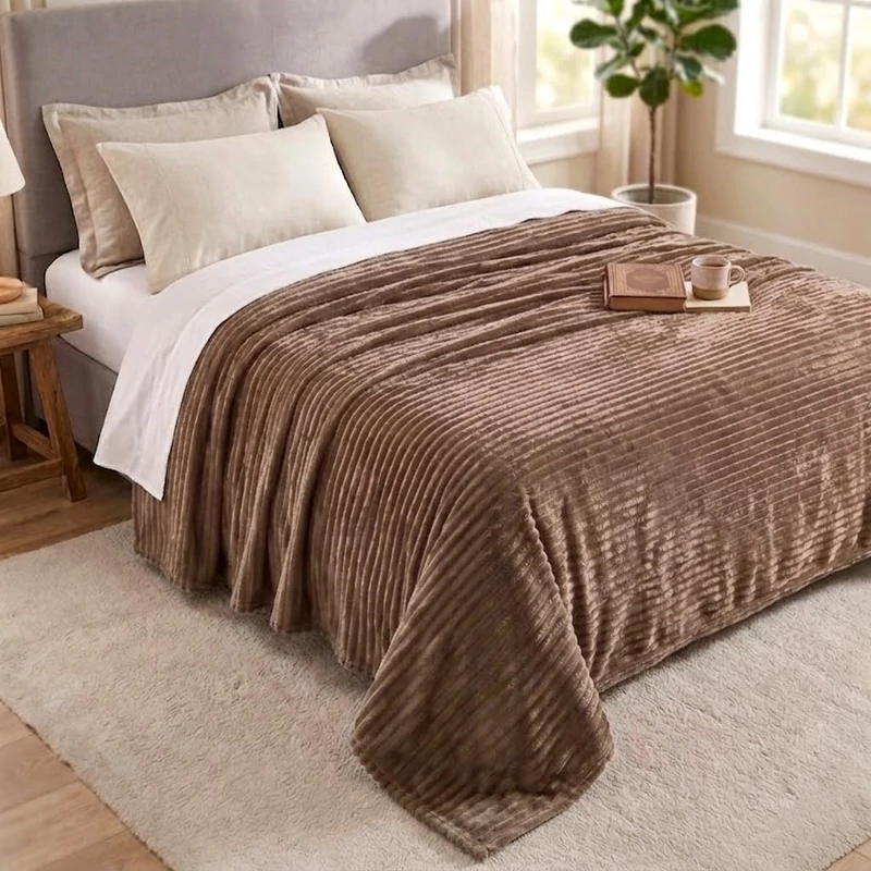 Tejcsoki barna ágytakaró
